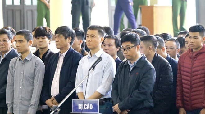 Nguyễn Thanh Hóa và Phan Văn Vĩnh tại phiên tòa